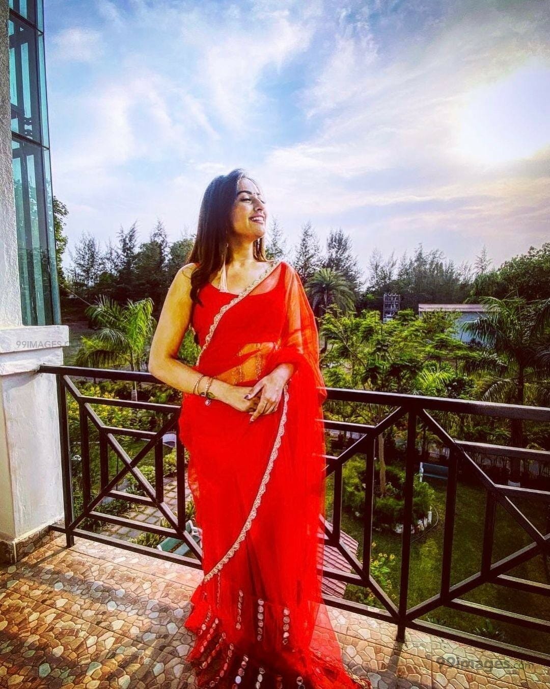 Anagha Bhosale HD Wallpaper (Desktop Background / Android / iPhone) (1080p, 4k) (1080x1351)