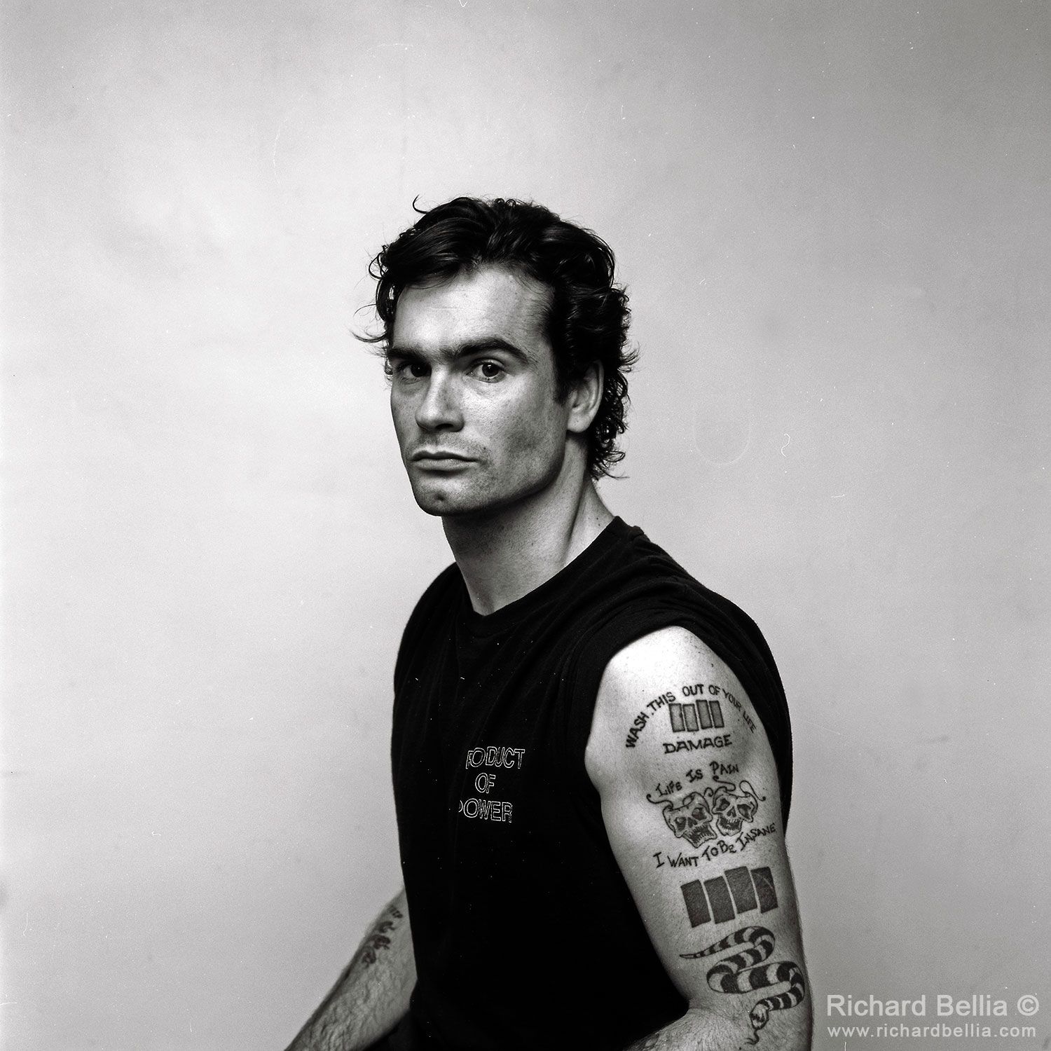 Do it or don't. It's amazing how many things in life are that easy. Henry Rollins. Henry rollins, Henry rollins young, Young henrys