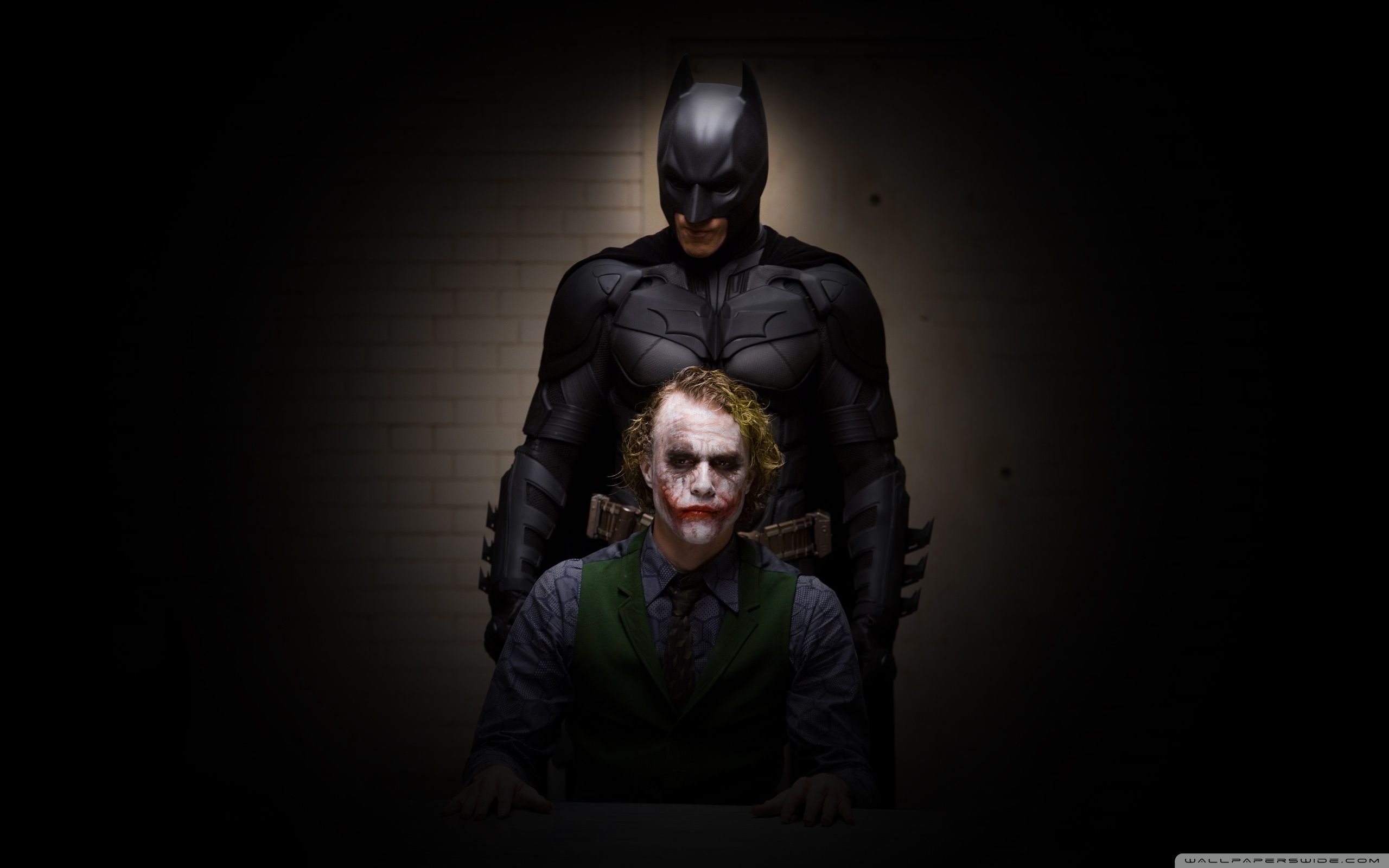 Batman V Joker Desktop Wallpaper