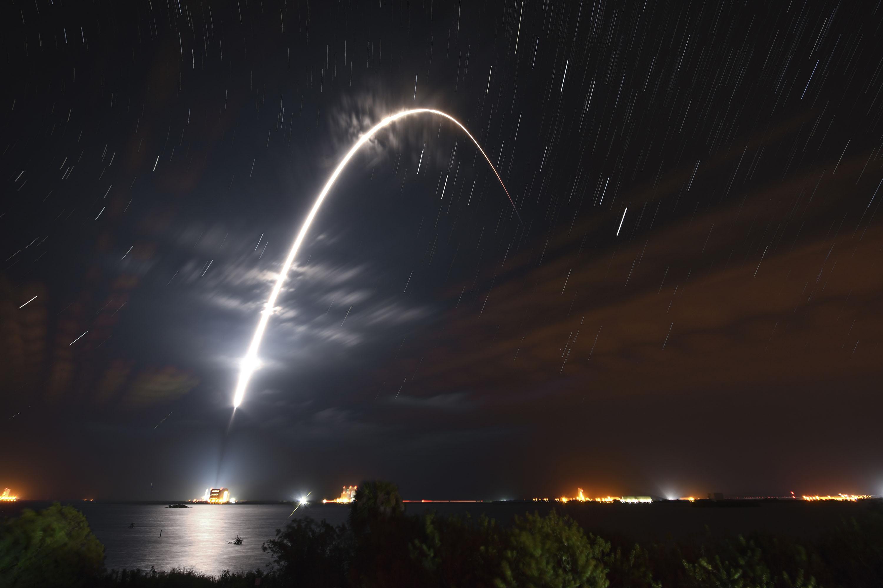 Spacex 4K wallpaper for your desktop or mobile screen free and easy to download