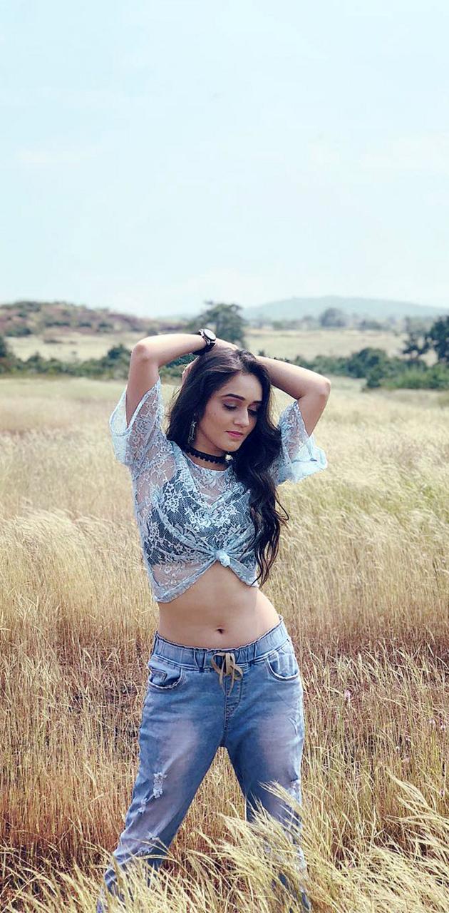 Tanya sharma wallpaper