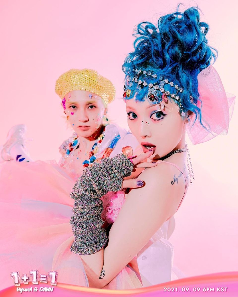 HYUNA & DAWN, A preview of « 1 1=1