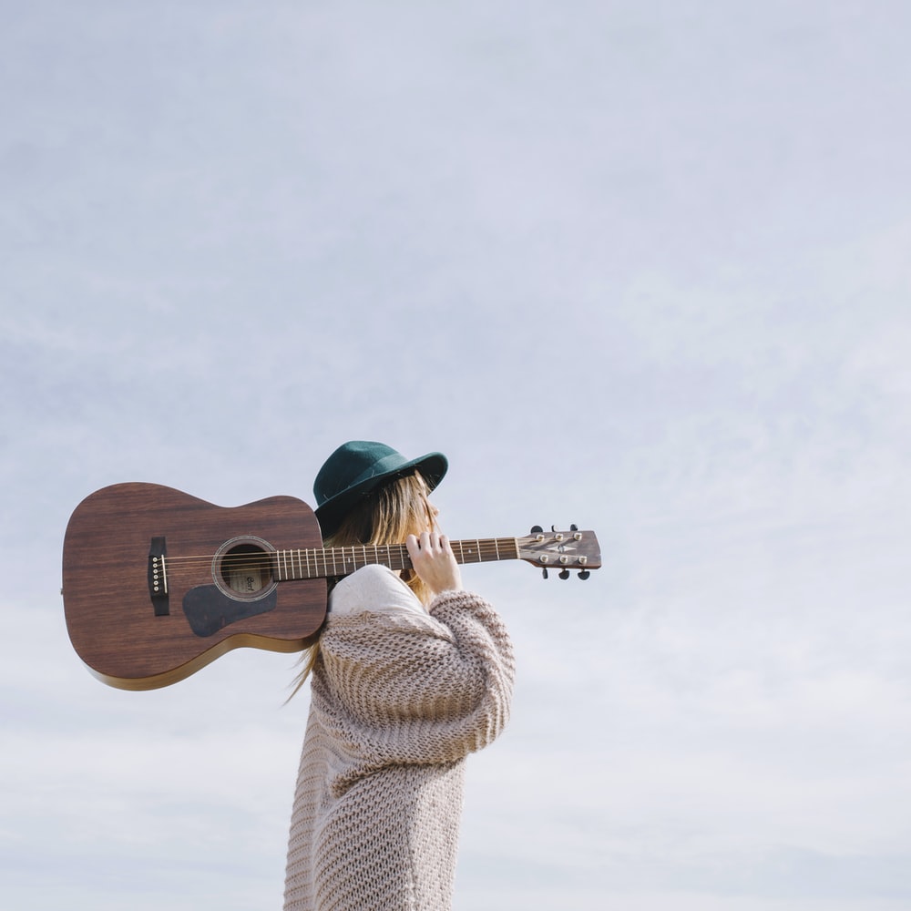 Woman Singer Picture. Download Free Image