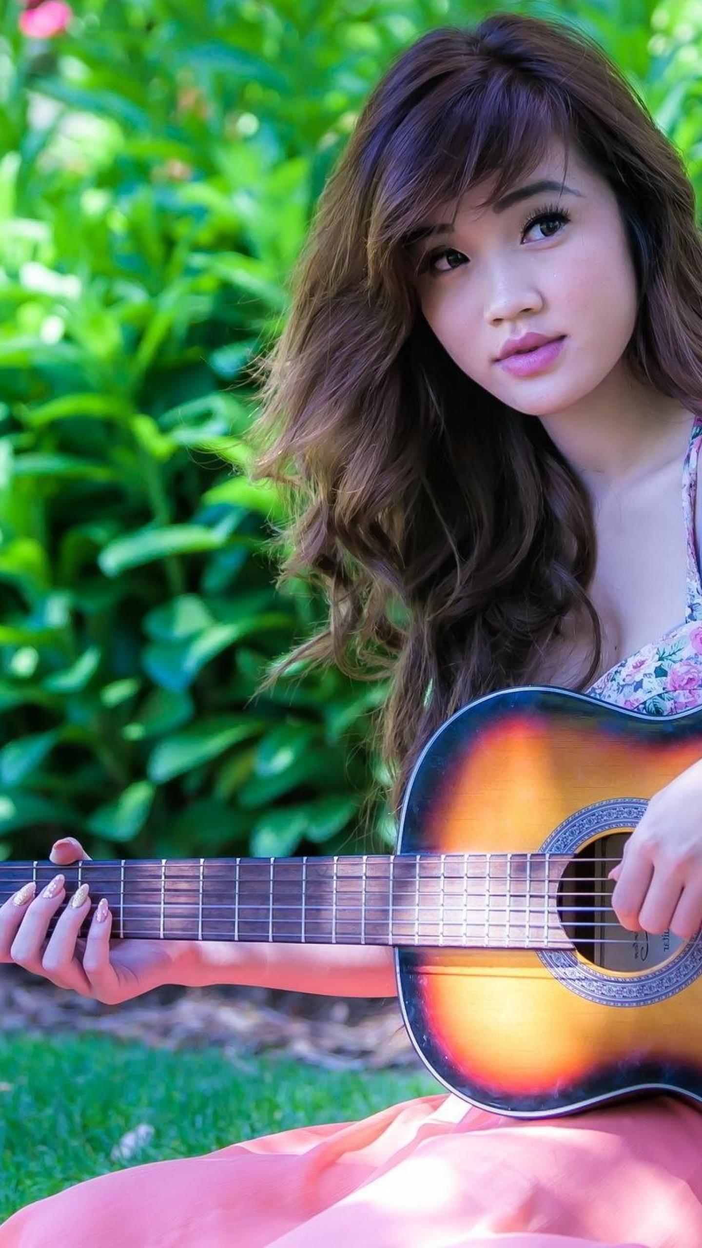 best wallpaper for girls, guitar, string instrument, musical instrument, plucked string instruments, string instrument, acoustic guitar, music, guitarist, musician, beauty