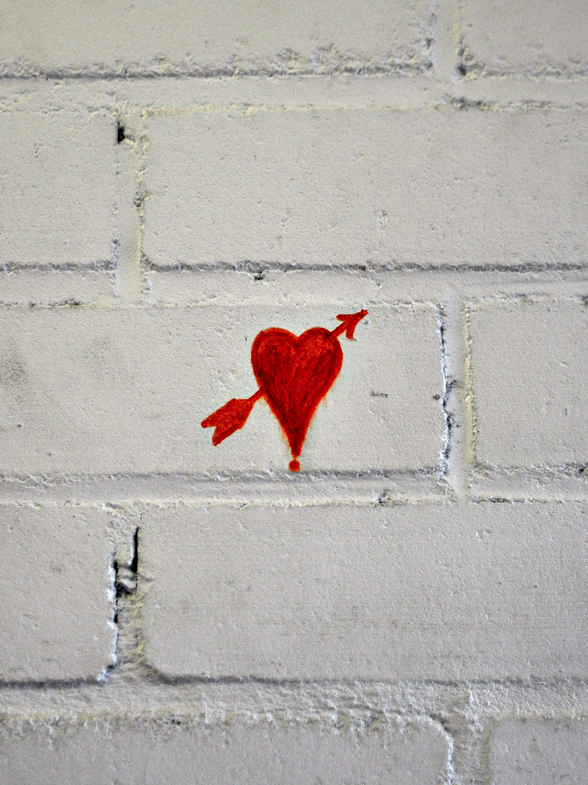Heart Arrow Love Graffiti Wallpaper, Android & Desktop Background