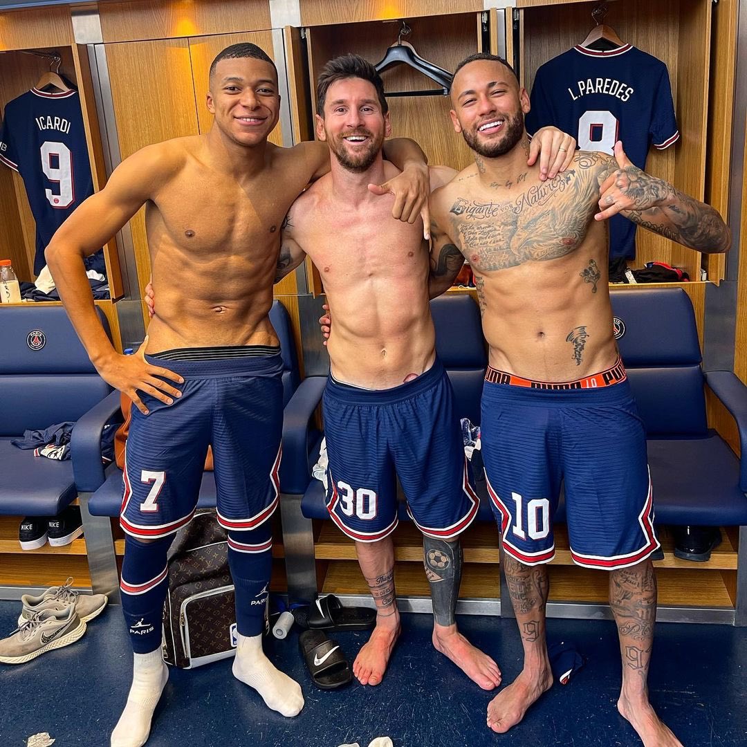 Messi and Neymar 2021 wallpaper
