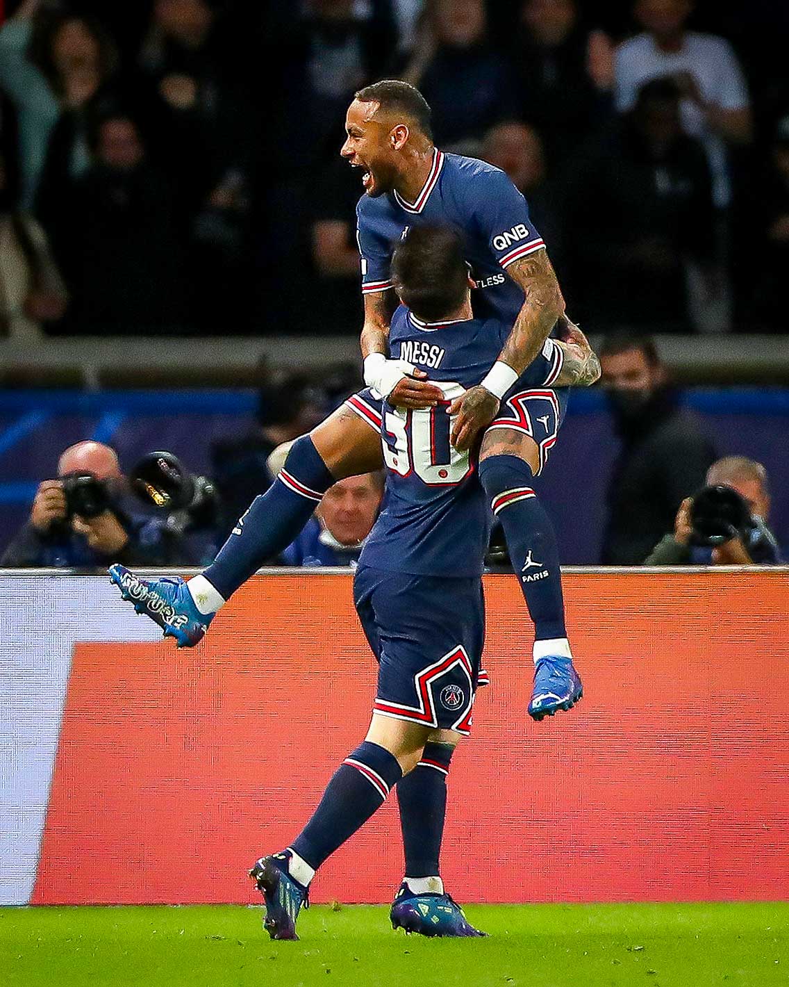 Messi and Neymar 2021 wallpaper