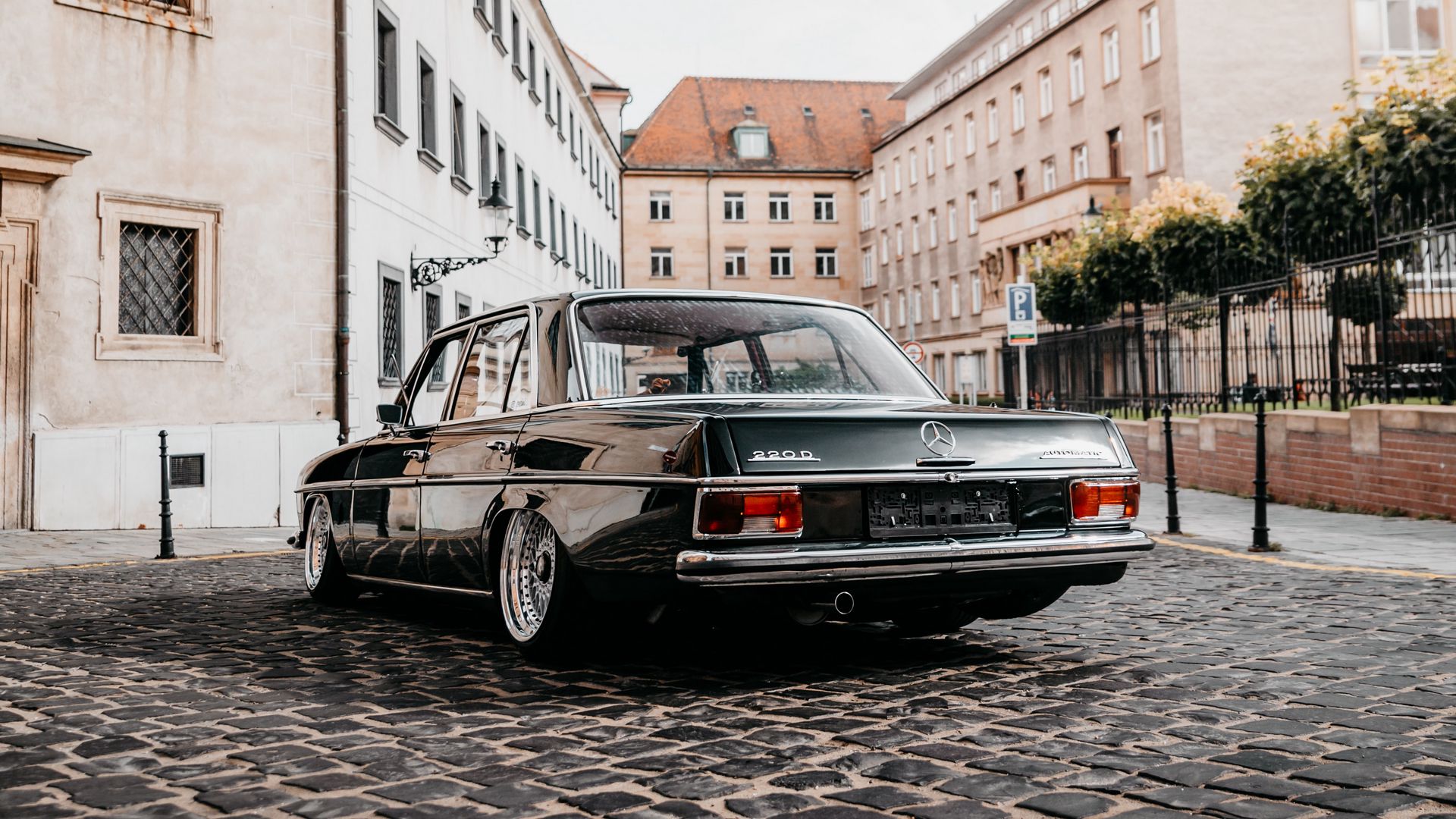 Mercedes Benz, Car, Retro Free Wallpaper Download