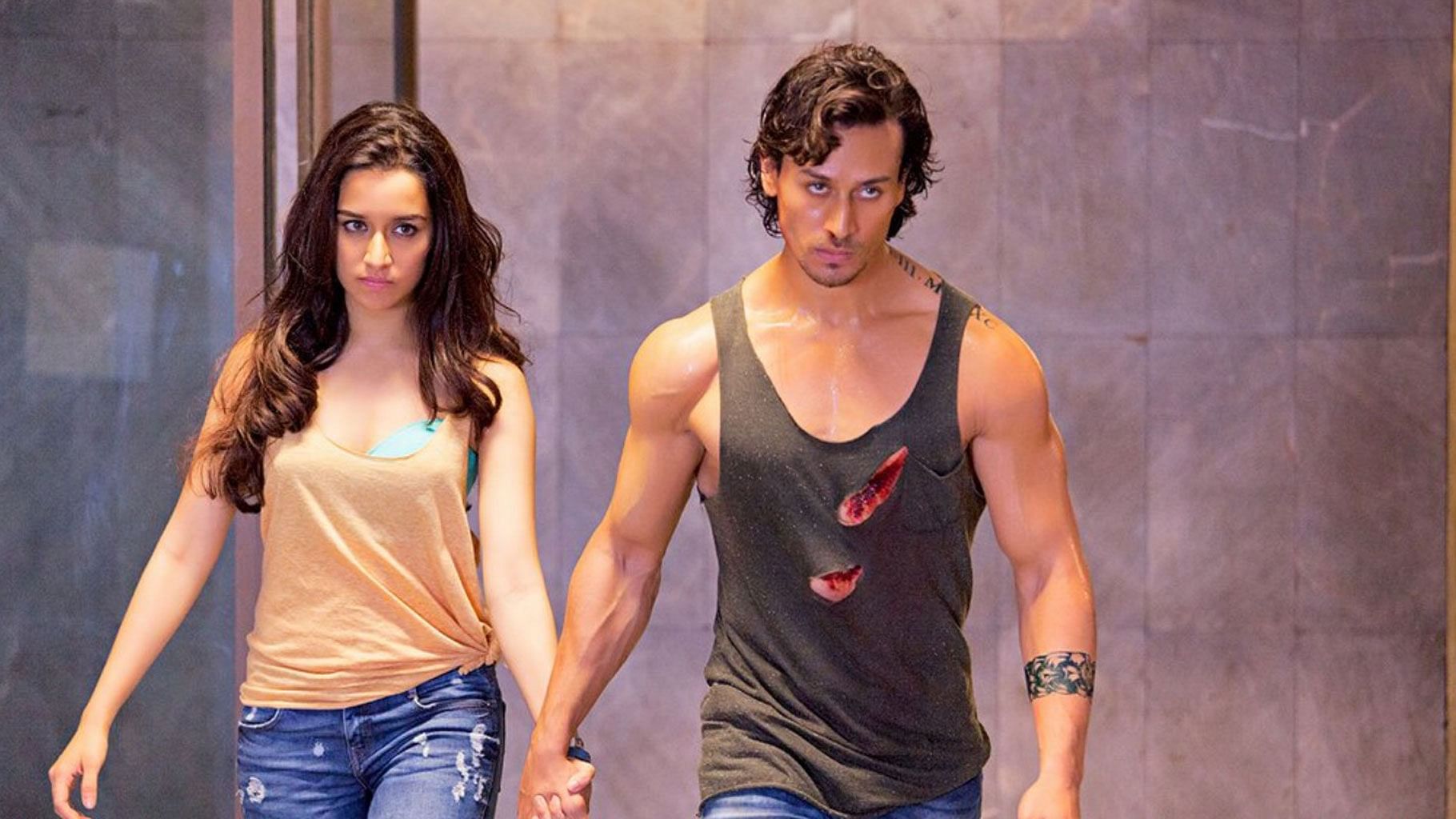 Critics' Verdict: Watch 'Baaghi' for Tiger Shroff's Awesome Action