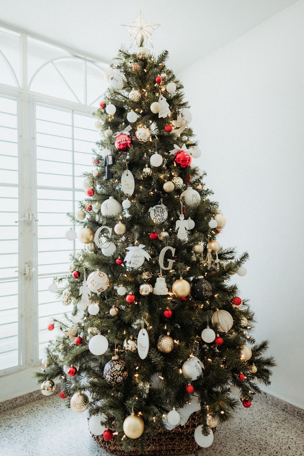 Christmas Tree Picture [HQ]. Download Free Image