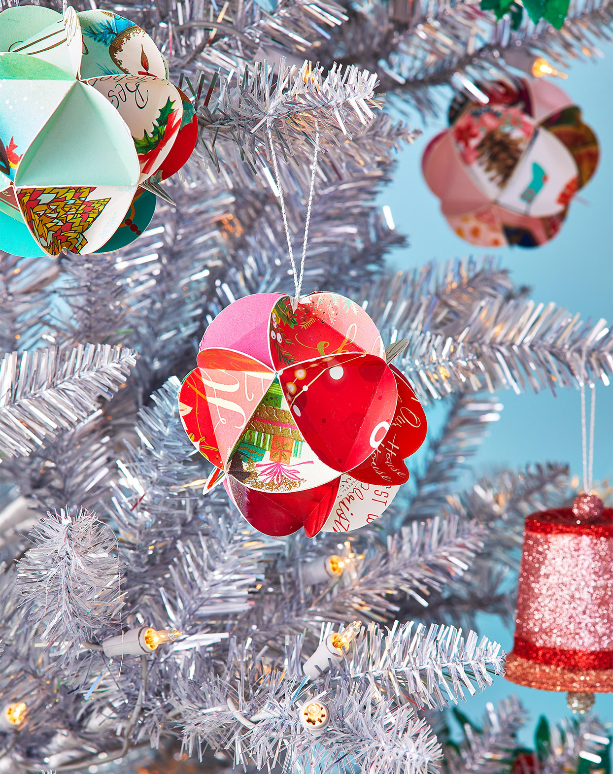 Christmas Card Projects: Decorative Ways to Recycle Christmas Cards. Better Homes & Gardens