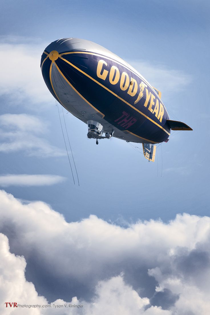 All These Jaw Dropping Airplane Image Were Taken By This Flying Photog. Goodyear Blimp, Zeppelin Airship, Vintage Aircraft