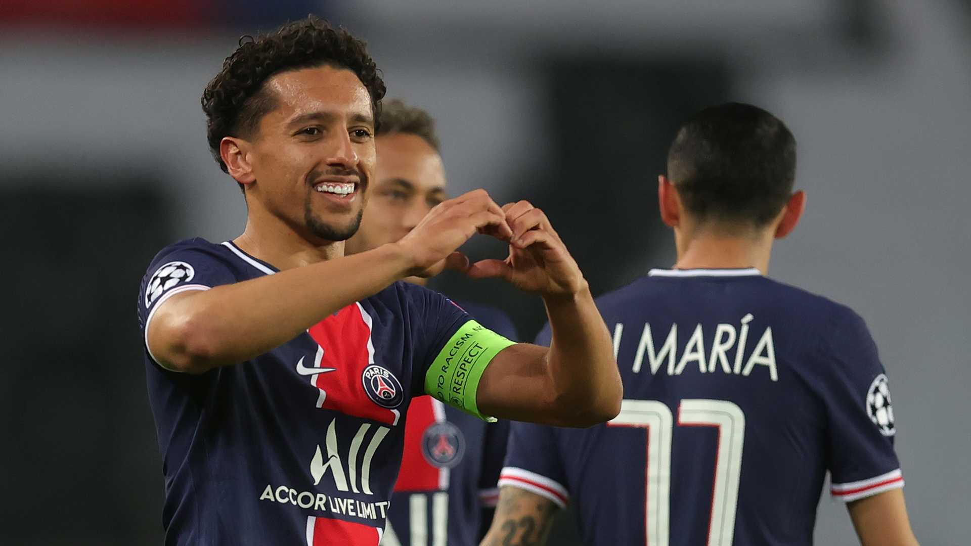 Ferdinand Offers Marquinhos Advice To Manchester United Amid Centre Half Search