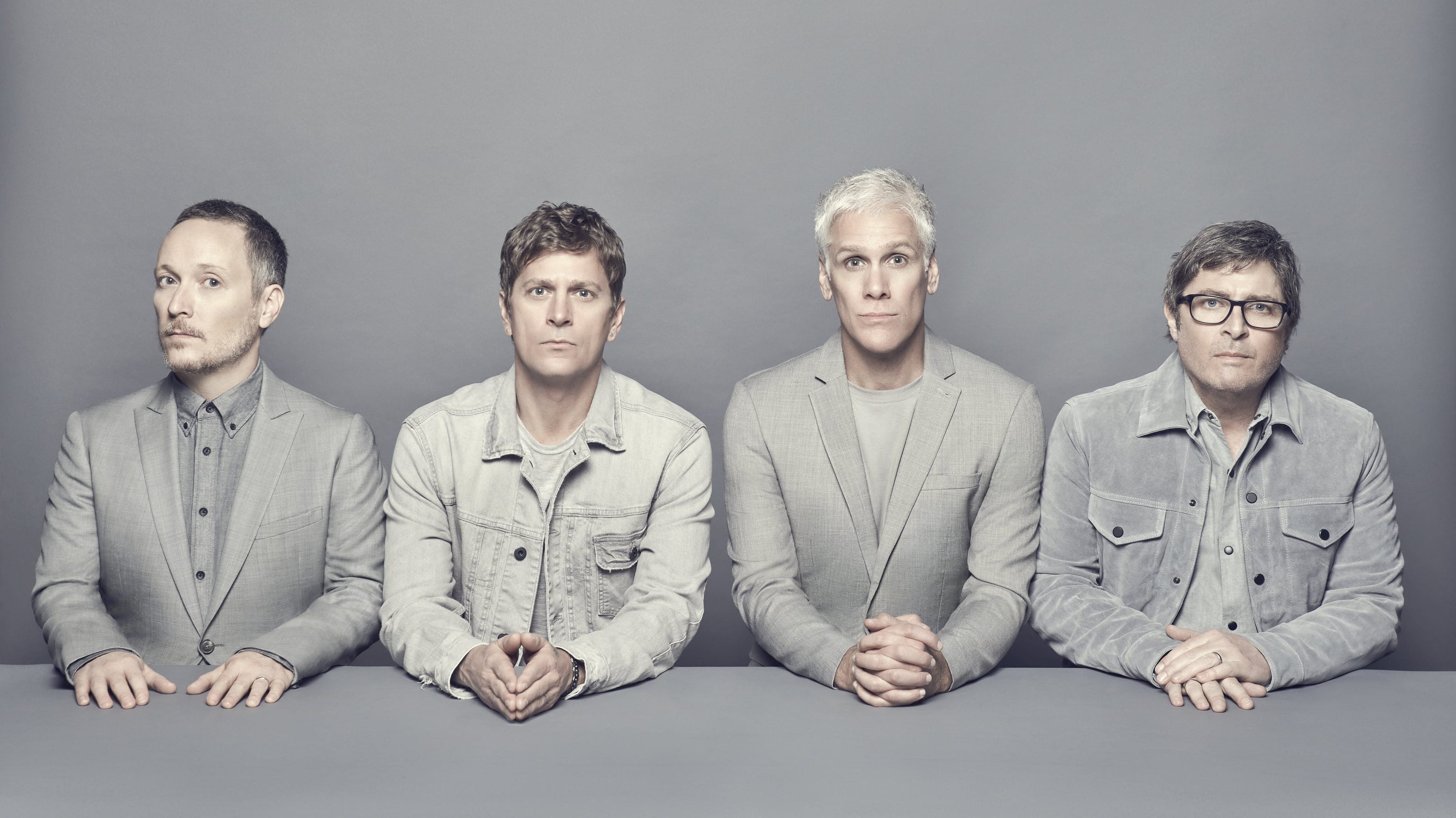 Matchbox Twenty frontman announces tour, says 'Smooth' isn't his best song
