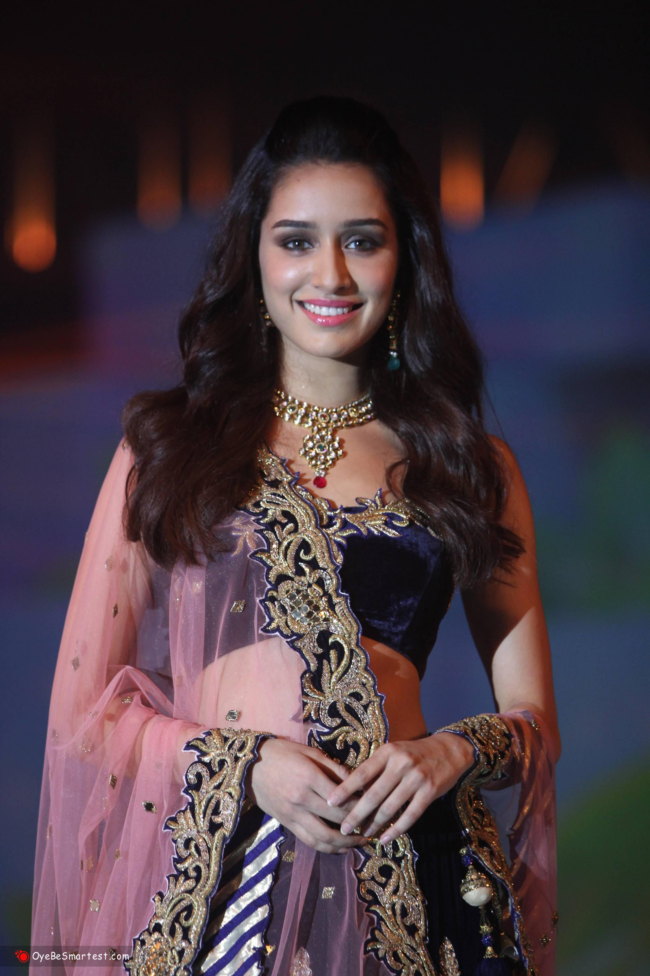 Shraddha Kapoor Wallpaper Full HD, Photo, Pics Hot star 4k wallpaper