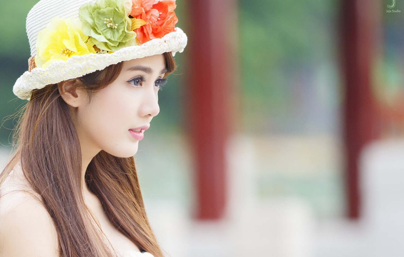 Wallpaper Girl, love, eyes, Flower hat image for desktop, section девушки