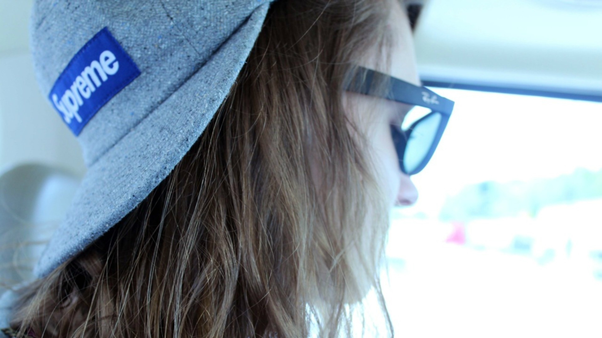 Cap Girls Wallpaper HD