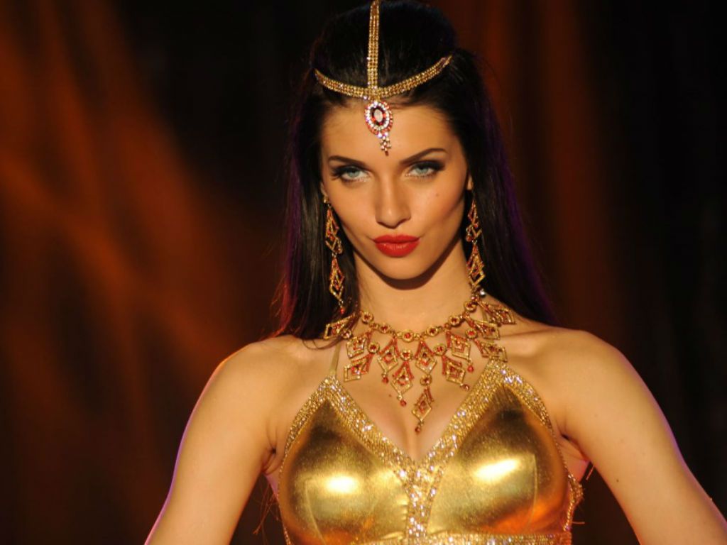 Scarlett Mellish Wilson Personal Profile Actress Name: Scarlett Mellish Wilson Profession: Actress, Mod. Scarlett mellish wilson, Celebrity biographies, Scarlett