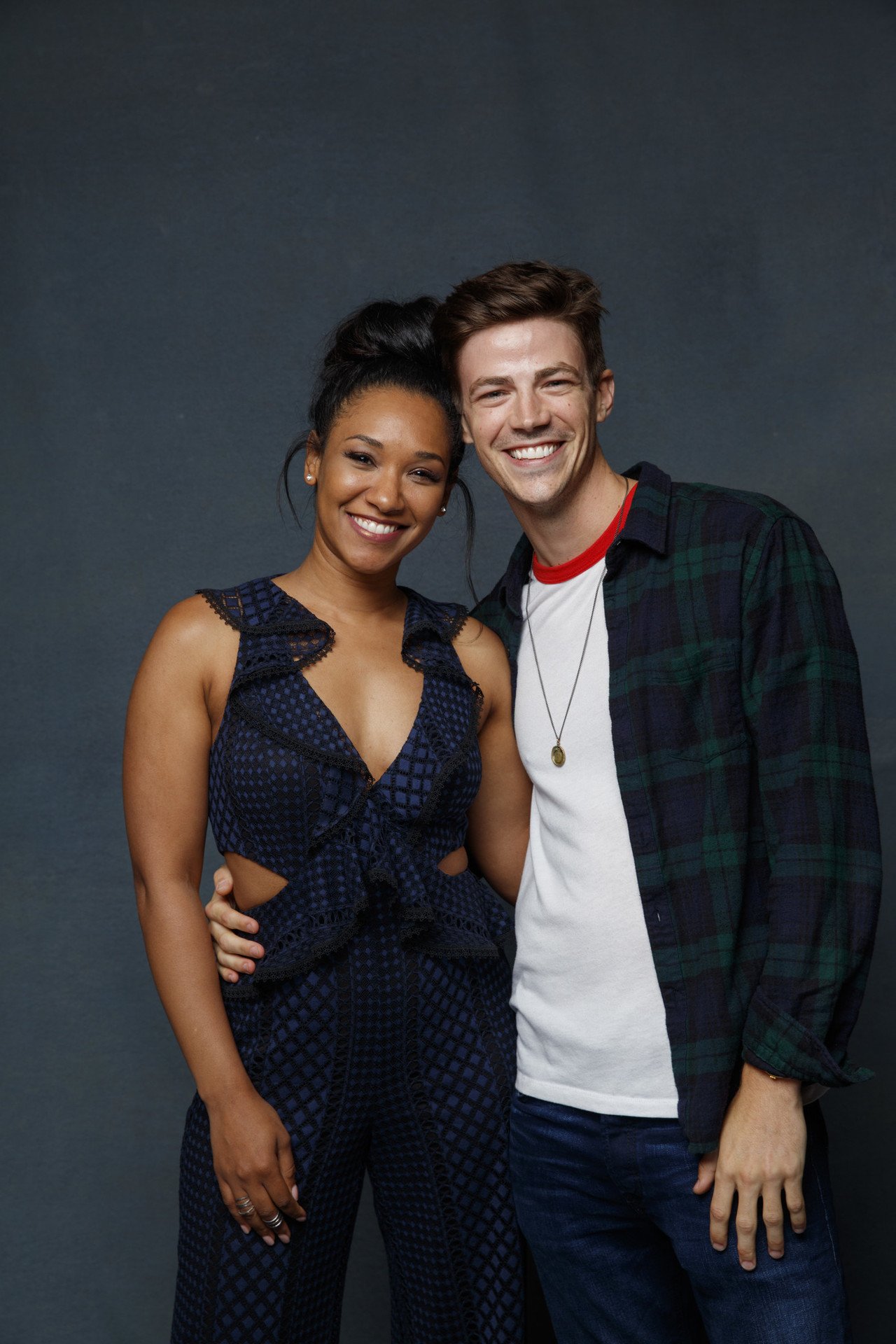 Candice Patton And Grant Gustin Wallpapers Wallpaper Cave