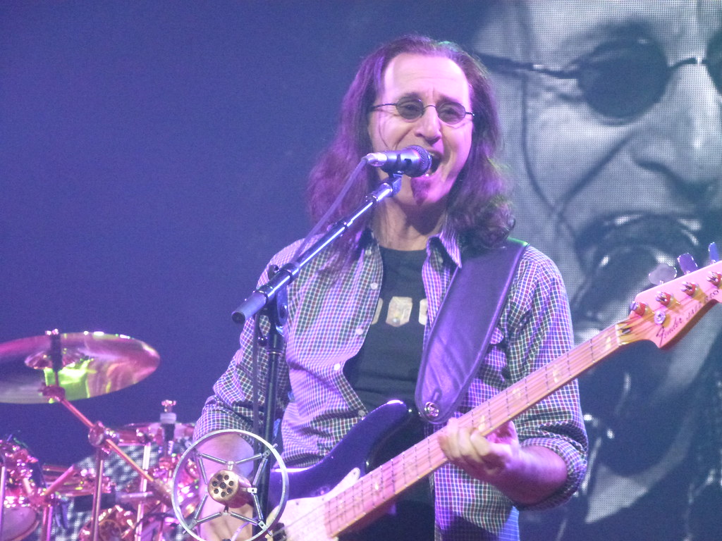 Rush in Philly! 2012. Geddy Lee Singing and playing bass