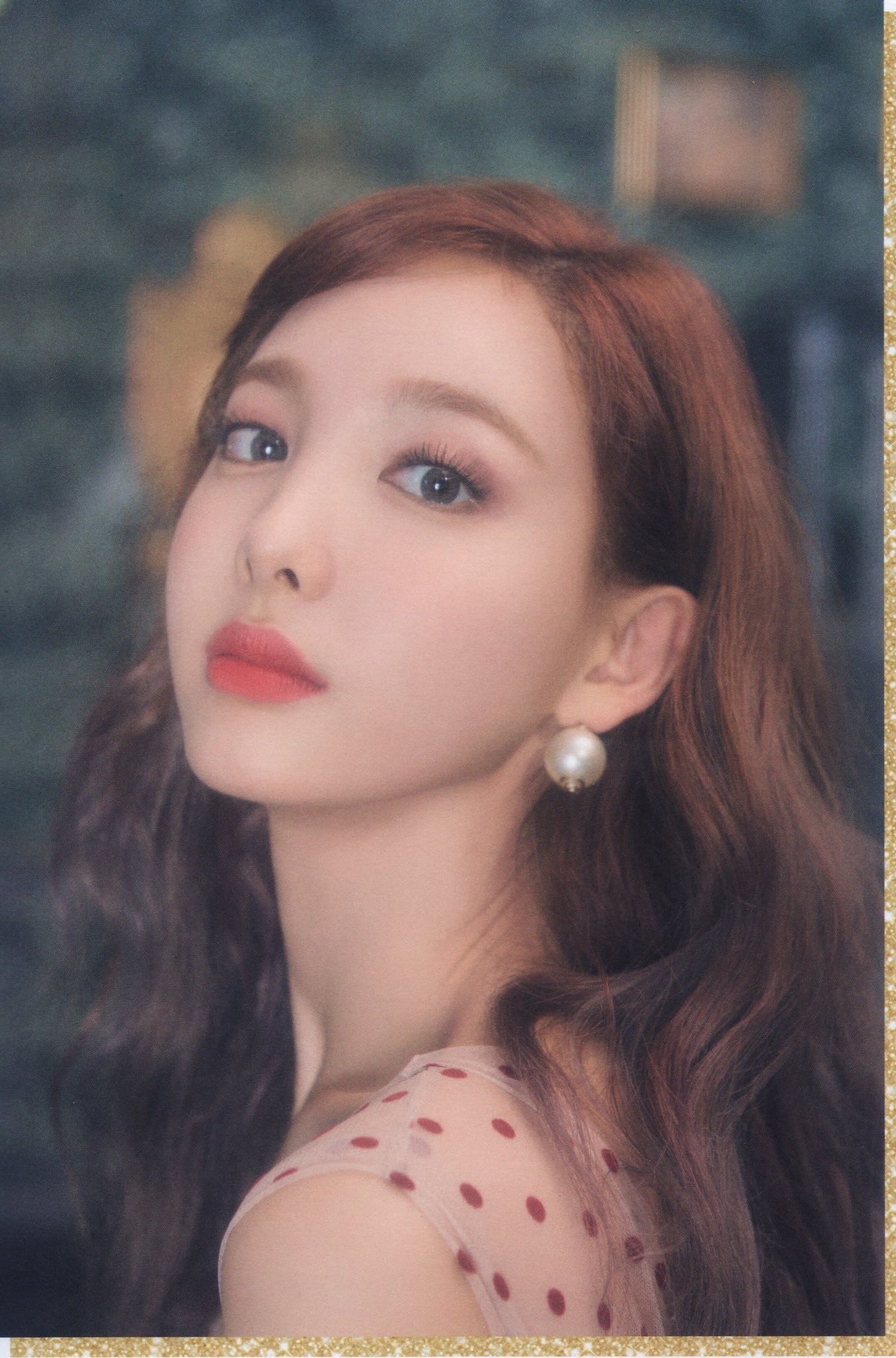 nayeon feel special