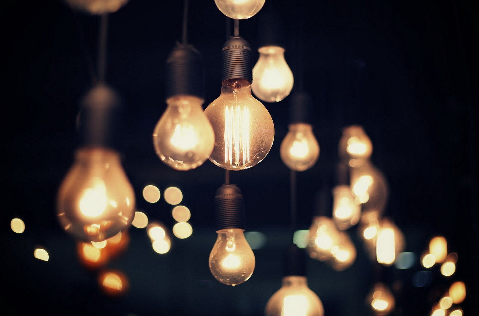 Light Bulb iPhone Wallpaper