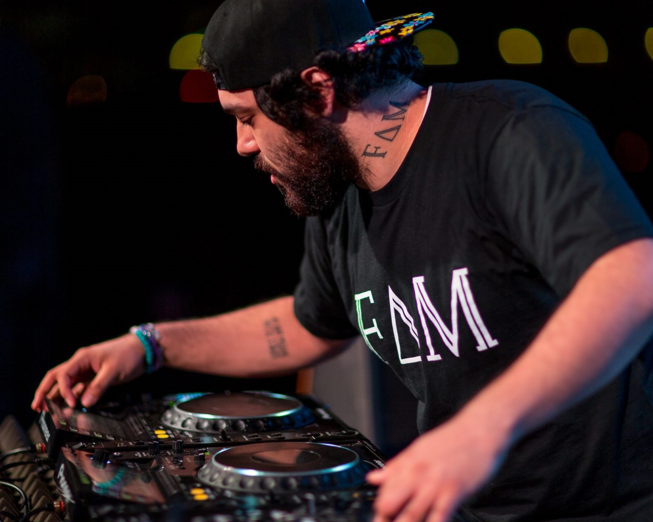 Free download Deorro Wallpaper [2048x1296] for your Desktop, Mobile & Tablet. Explore Deorro Wallpaper. Deorro Wallpaper