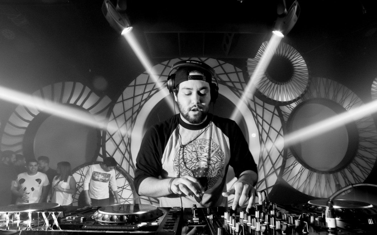 Deorro Releases Latin Flavored 'Andele'