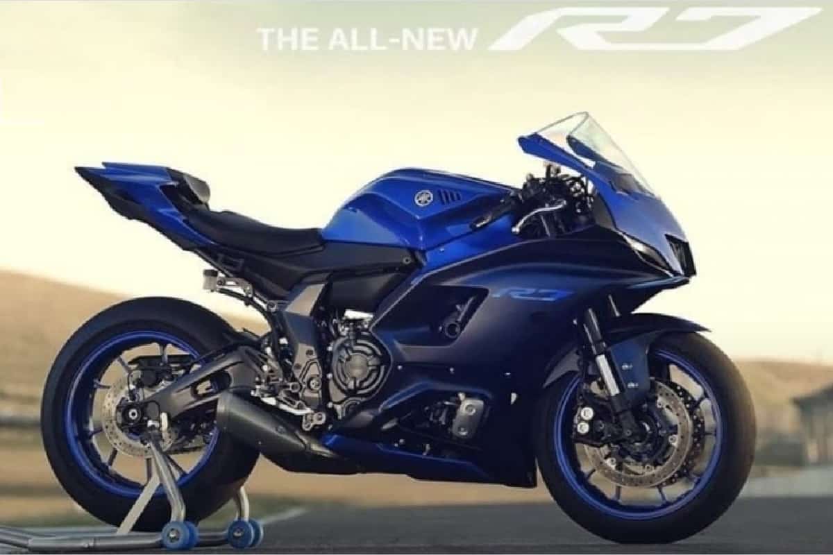 2022 Yamaha R7 Image Leaked