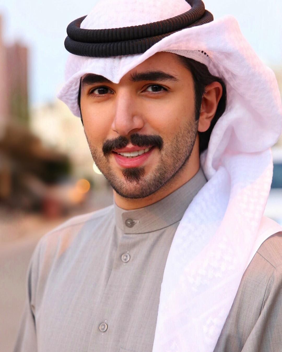 Kuwaiti guys Kuwaiti men Kuwait boys Arab men handsome Arabian guys شباب الكويت كويتين. Arab men fashion, Handsome arab men, Arab men