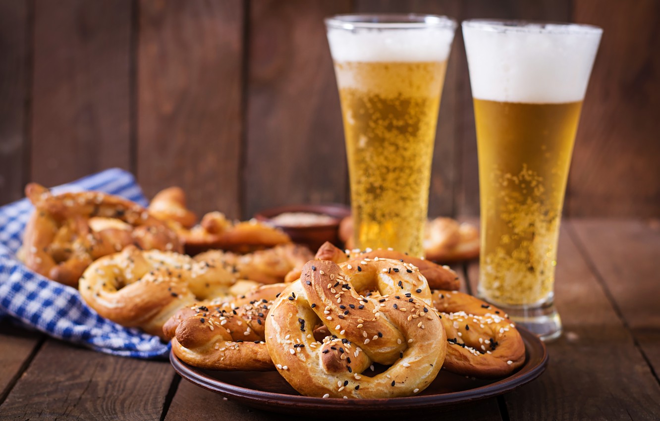 Wallpaper beer, alcohol, pretzel image for desktop, section еда