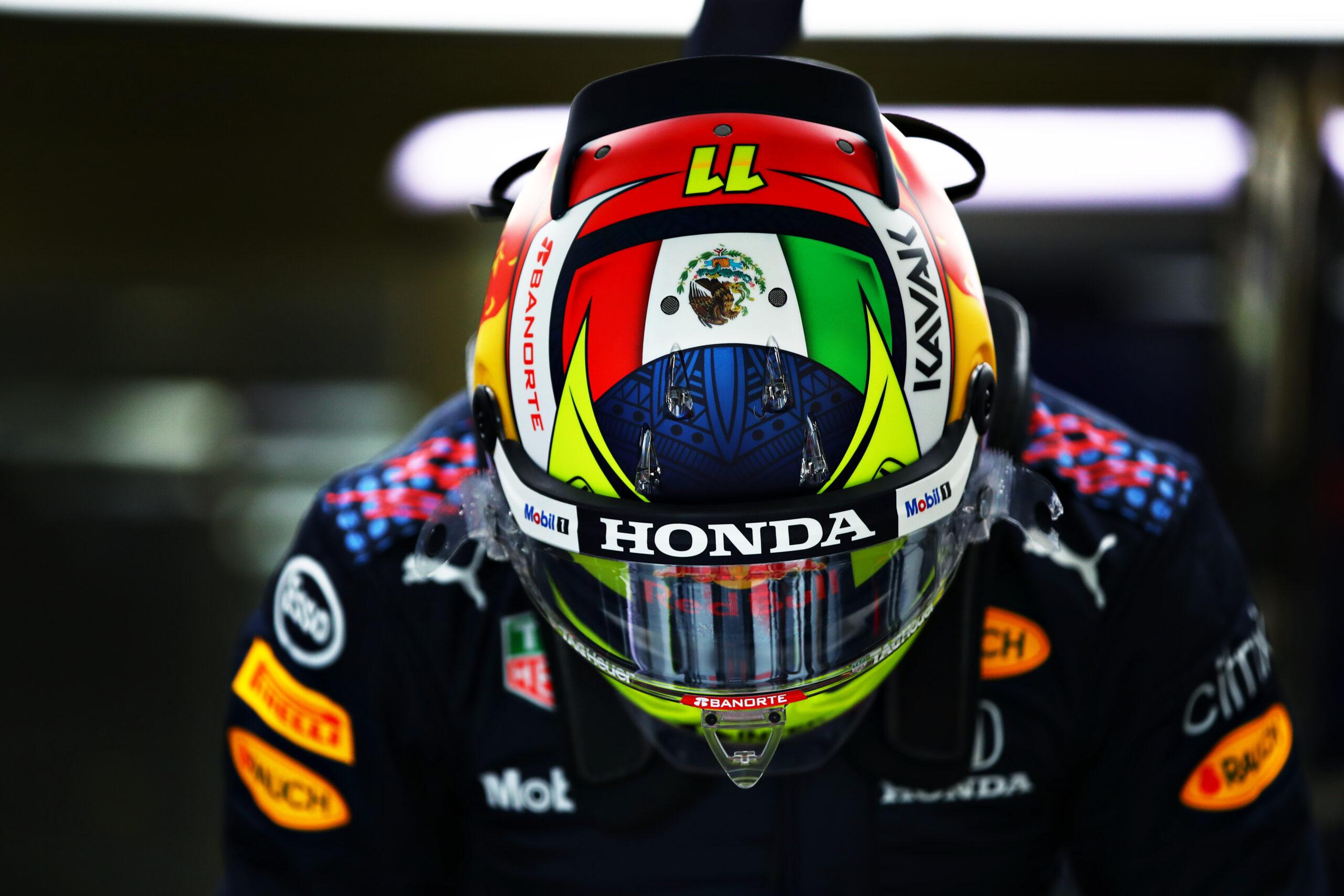 Sergio Perez (Red Bull) [2560 × 1707]: F1Porn