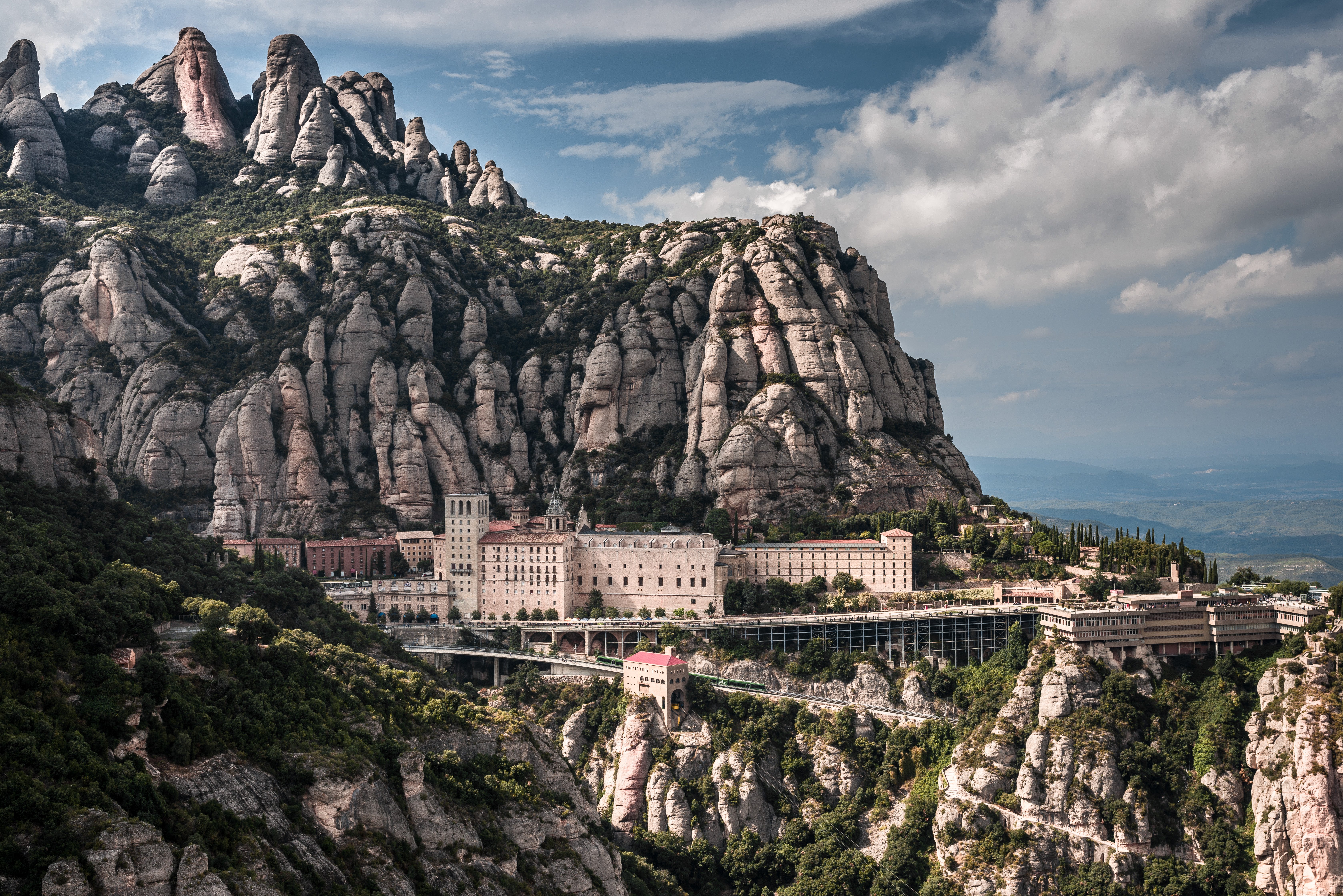 Santa Maria De Montserrat Abbey Spain 4K wallpaper