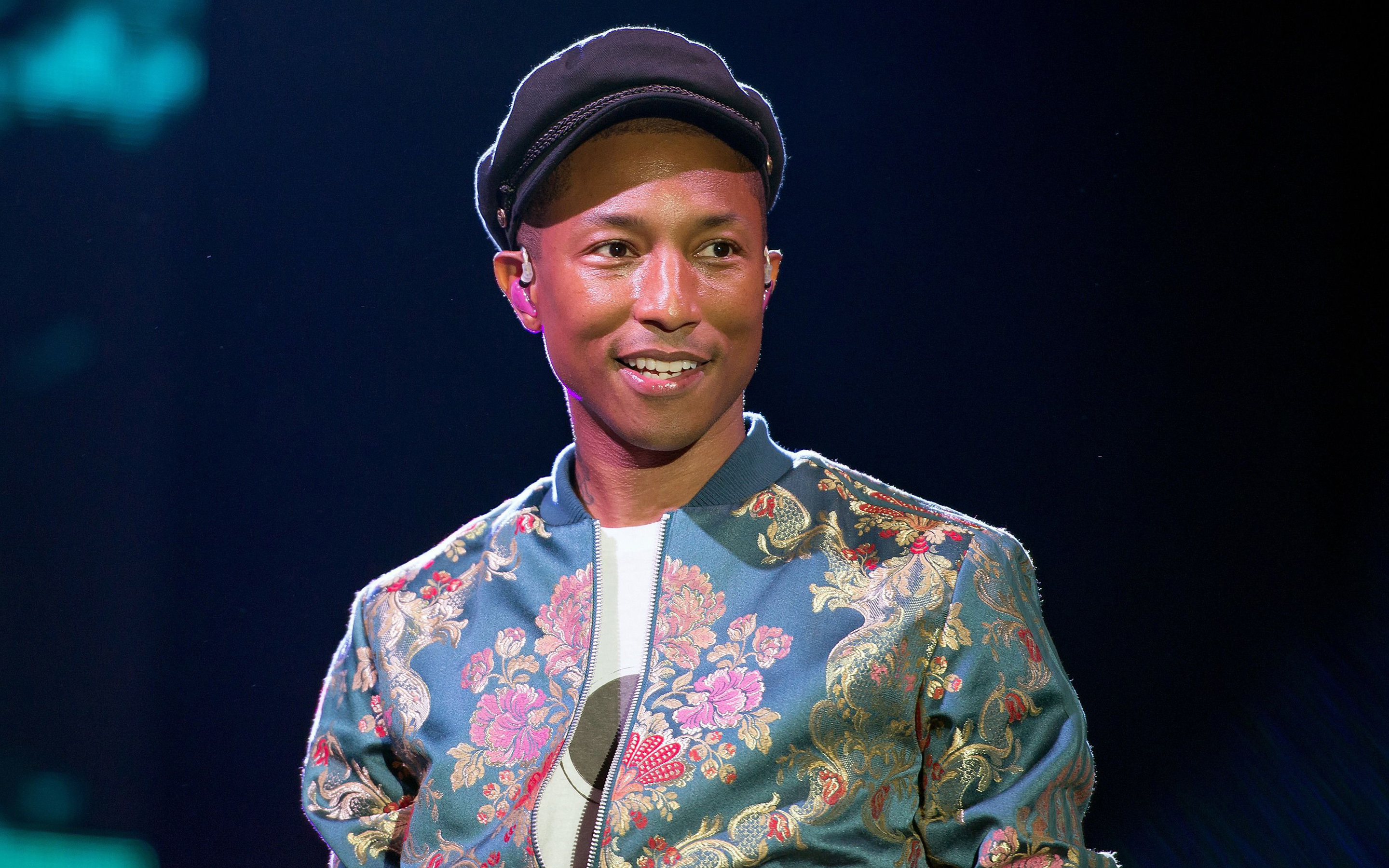Download wallpaper Pharrell Williams, American singer, portrait, famous singers for desktop with resolution 2880x1800. High Quality HD picture wallpaper