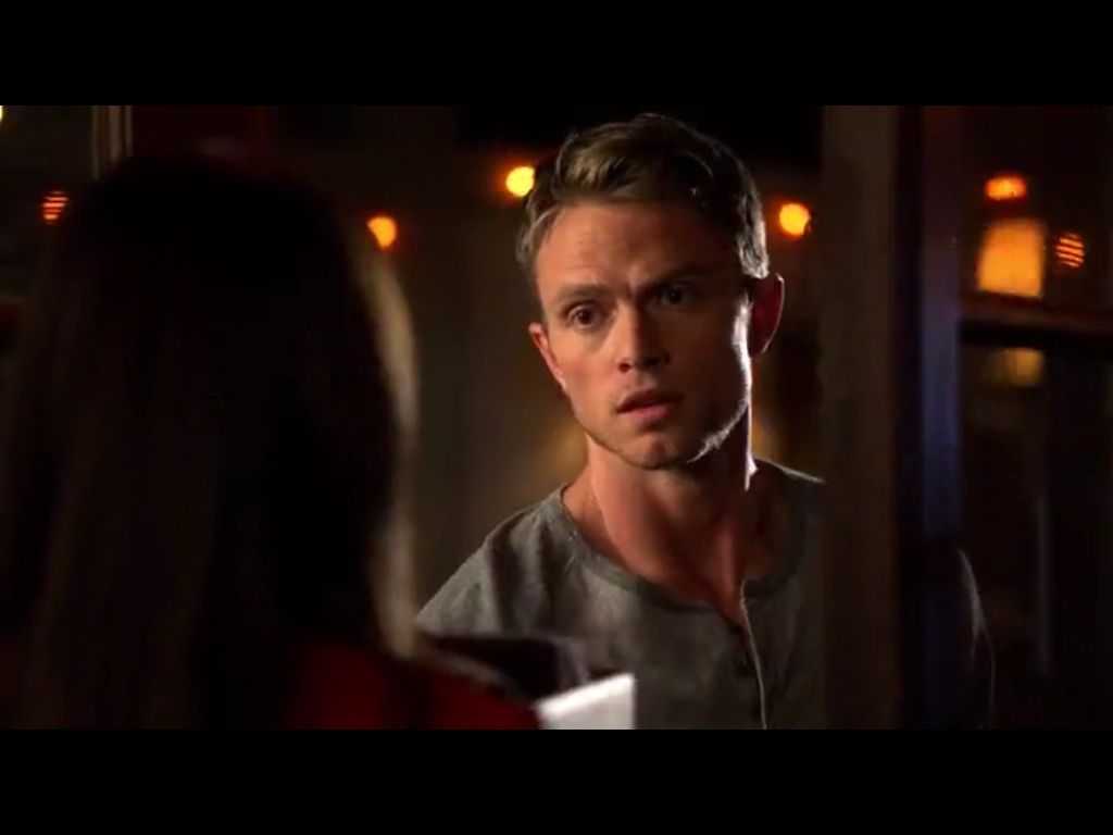 Wilson bethel. Wilson bethel, Hart of dixie, Wade kinsella