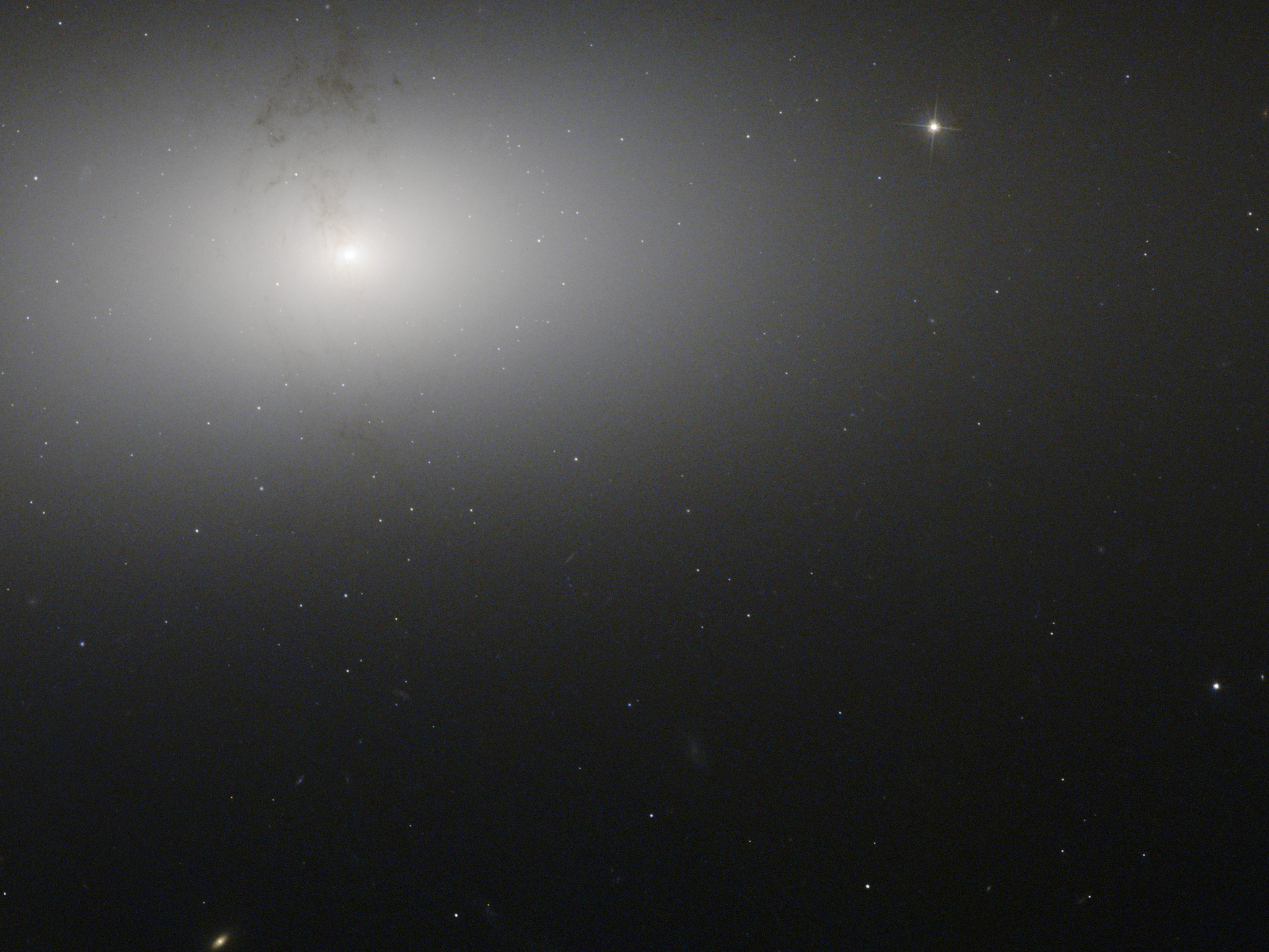 ESA detail in elliptical galaxy NGC 2768