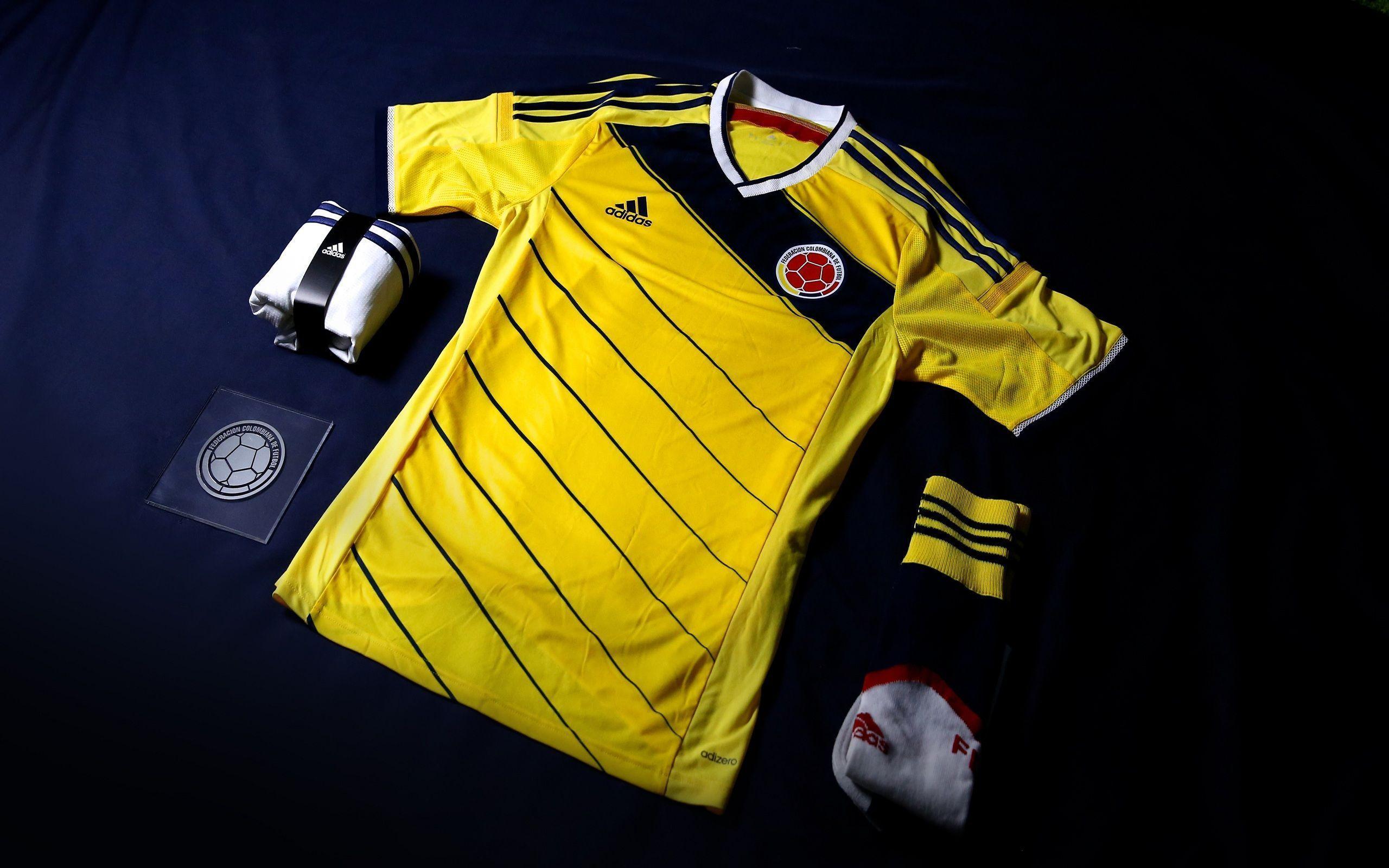 Colombia World Cup Kits 2014 Wallpaper