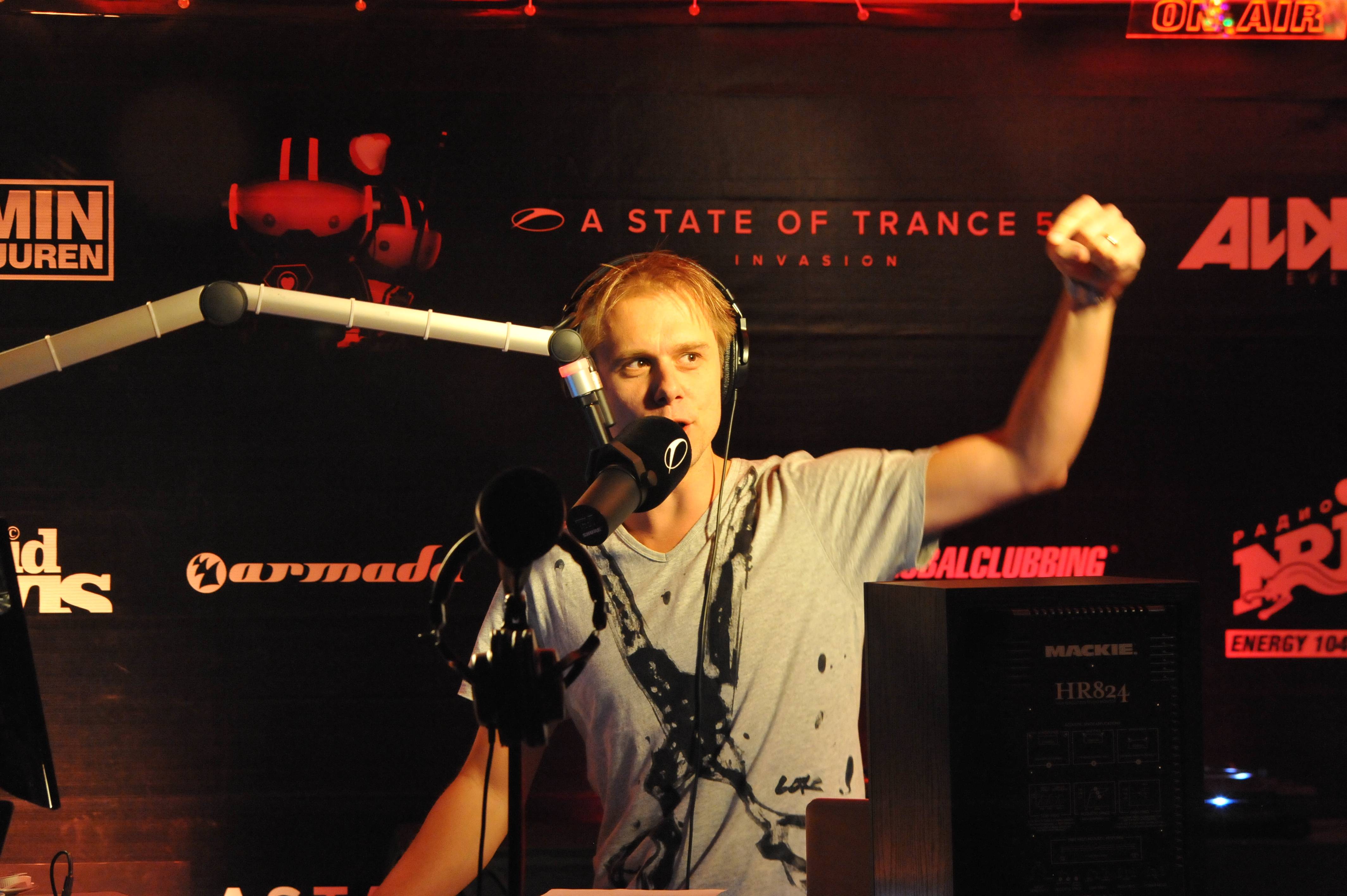 Armin van buuren обои