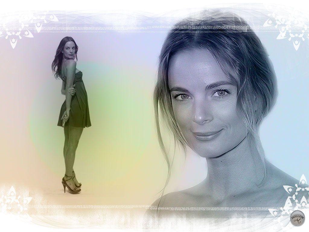 Gabrielle Anwar