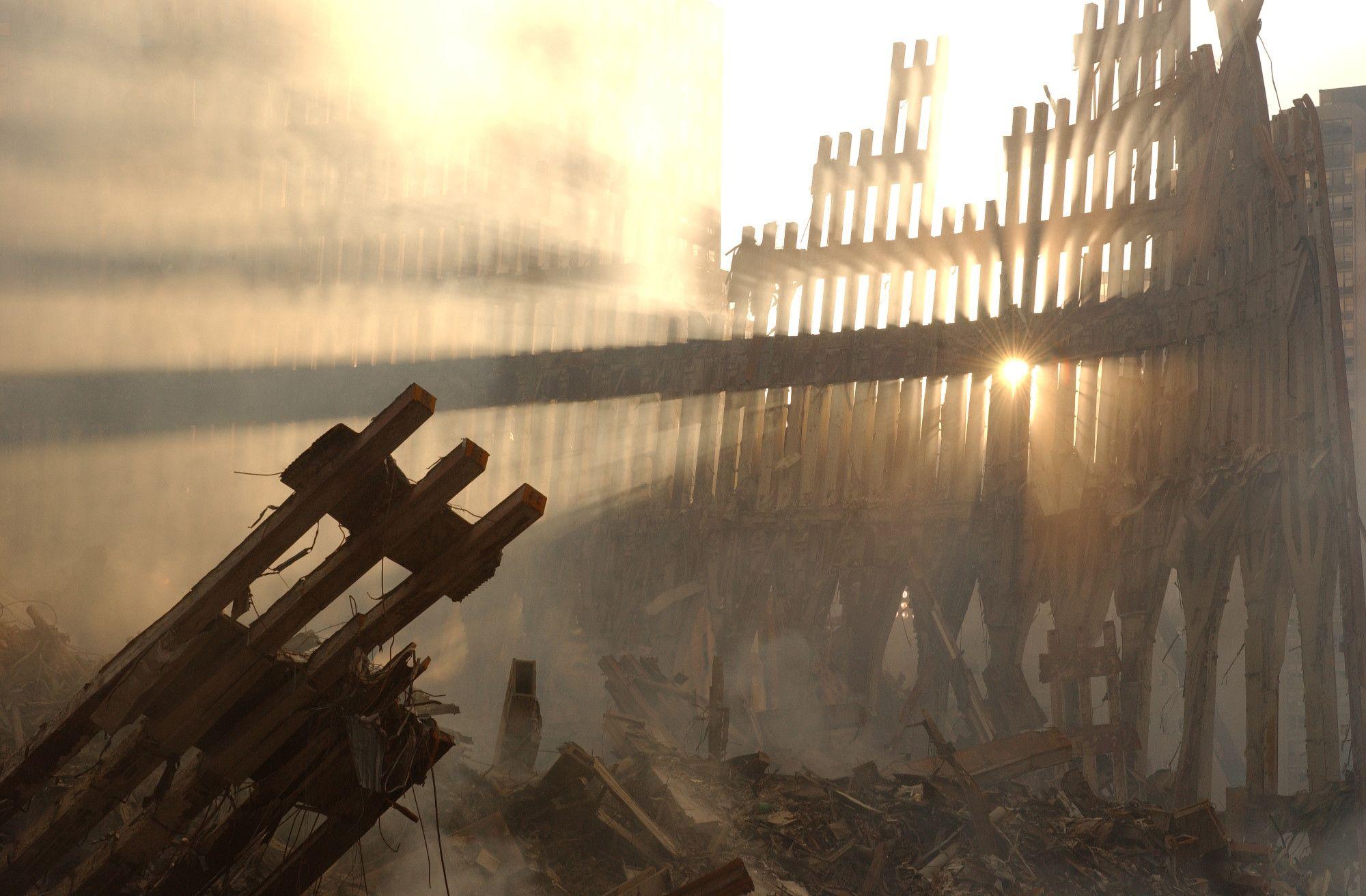 Download Femaphoto Wtc Wallpaper 2000x1312