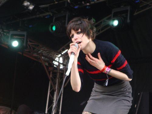 alice glass, crystal castles. Sharing!