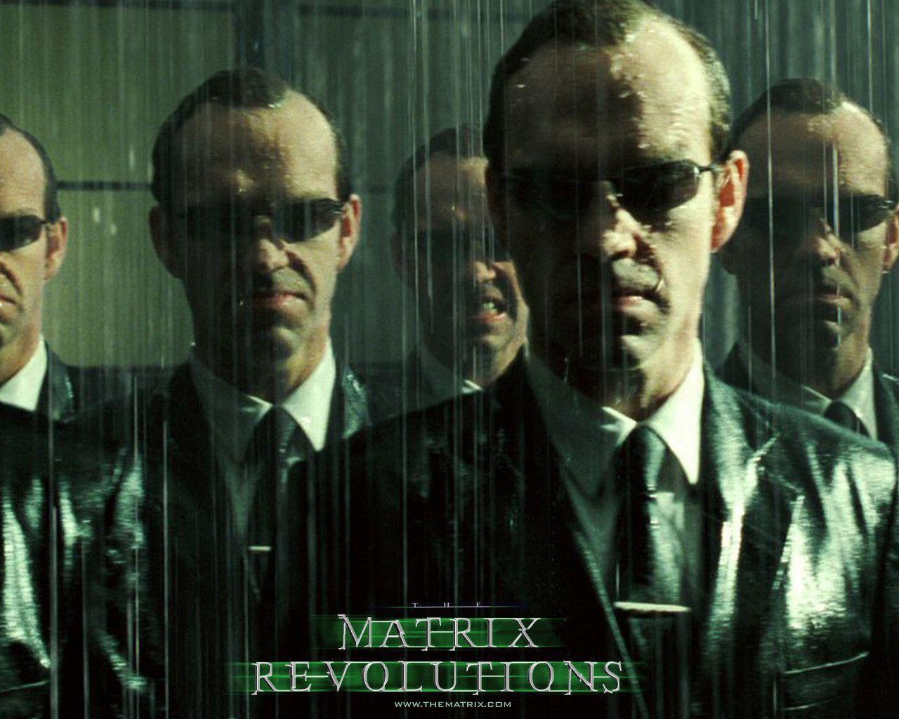 Hugo Weaving in the Matrix Revolutions Wallpaper