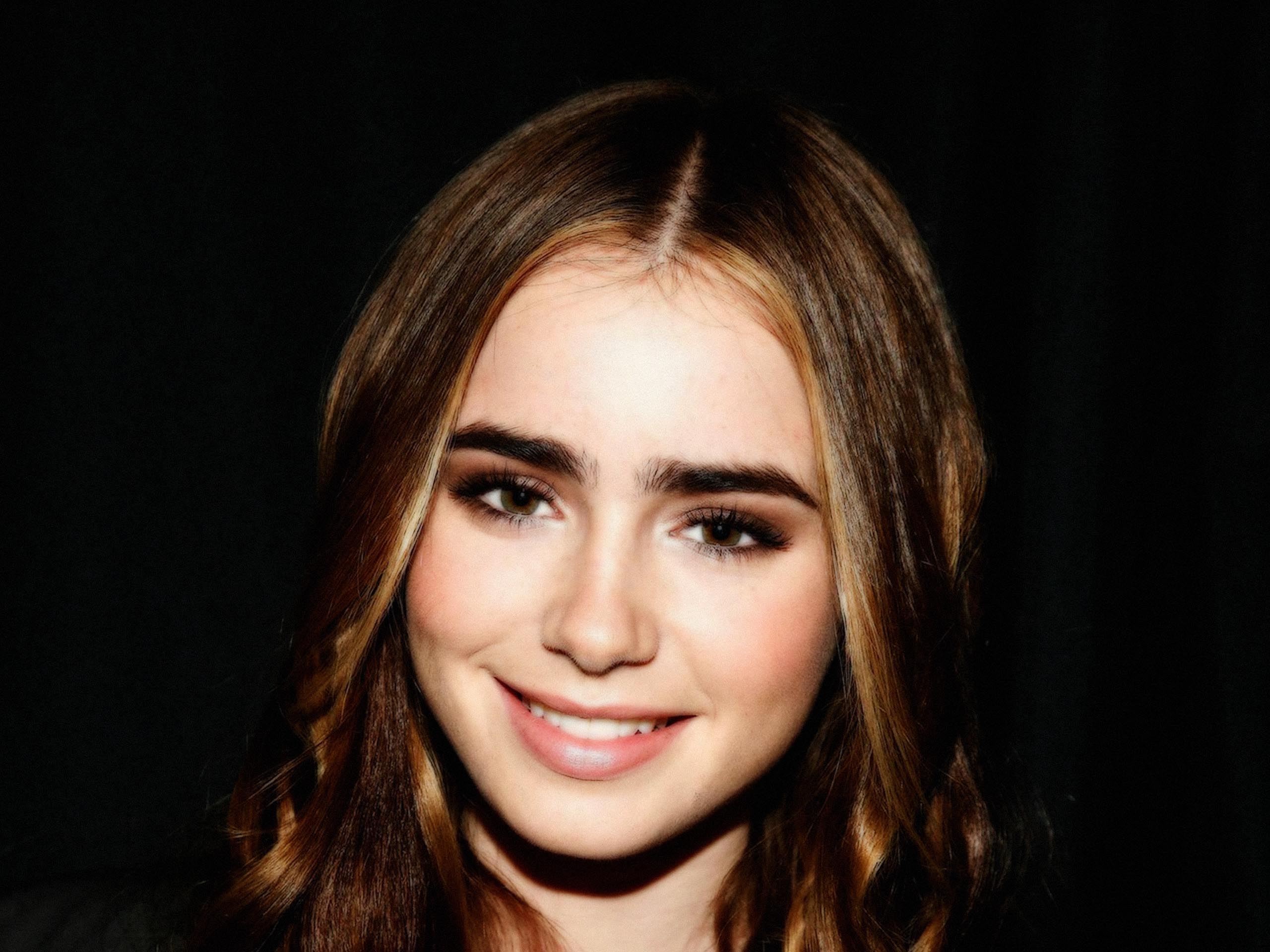 Lily Collins Wallpapers - Wallpaper Cave