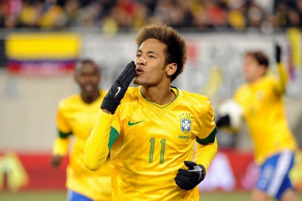 Football Player Neymar Jr Hd Photos : Pin on Neymar : Every image can be downloaded in nearly every resolution to ensure it will work with your device.