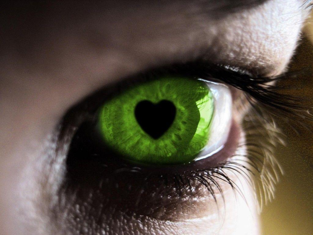 image For > Green Eyes Wallpaper
