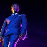 Franklin Saint Wallpapers