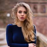 Alexa Breit Wallpapers