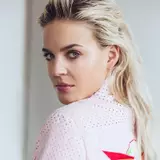 Anne-Marie Wallpapers
